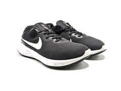 Nike Revolution 6