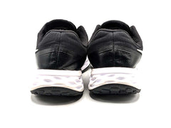 Nike Revolution 6