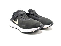 Nike Revolution 5 FlyEase