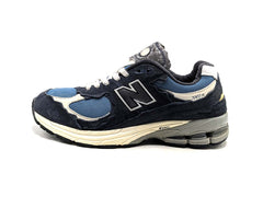 New Balance 2002R