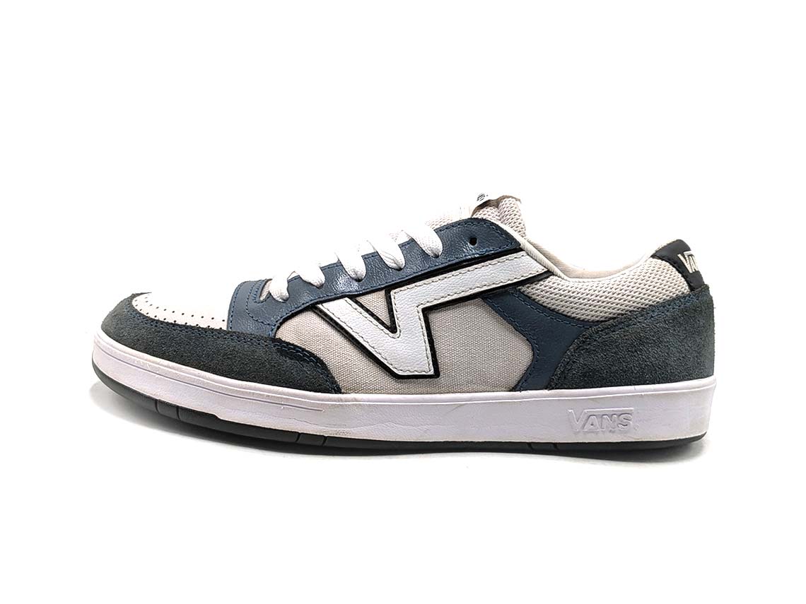 Vans Lowland