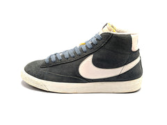 Nike Blazer Mid