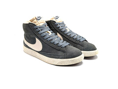 Nike Blazer Mid