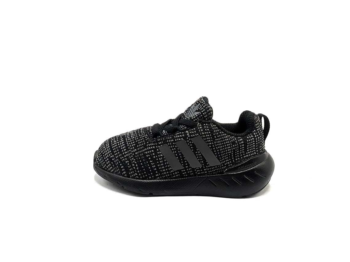 Adidas Swift Run