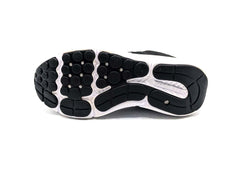 Under Armour Assert 10