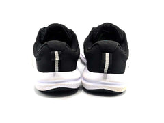 Under Armour Assert 10