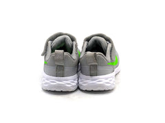 Nike Revolution 6