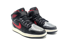Nike Air Jordan 1 High FlyEase