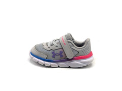 Under Armour Assert 9