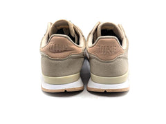 Nike Internationalist