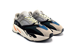 Adidas Yeezy Boost 700