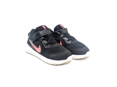 Nike Revolution 5