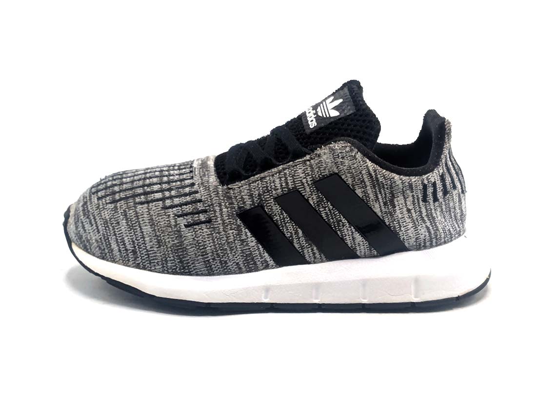 Adidas Swift Run