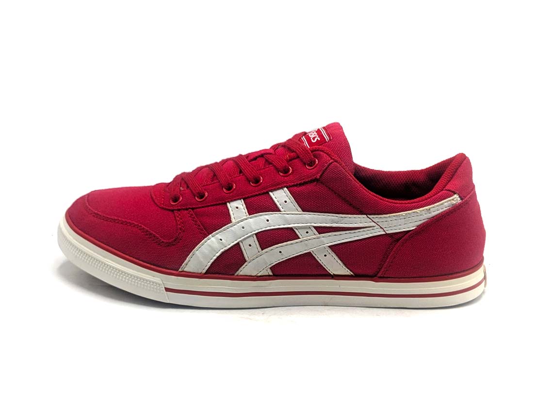 Asics Aaron CV