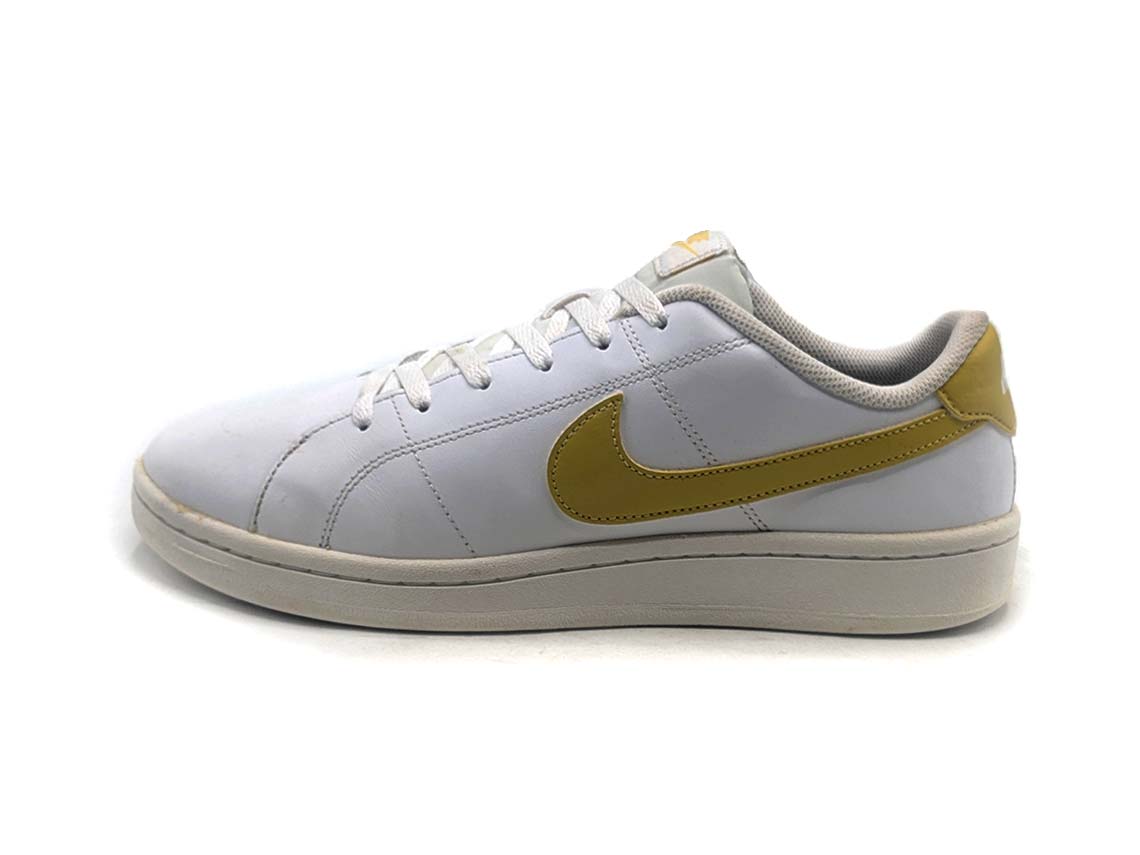 Nike Court Royale