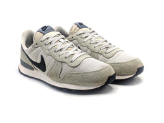 Nike Internationalist