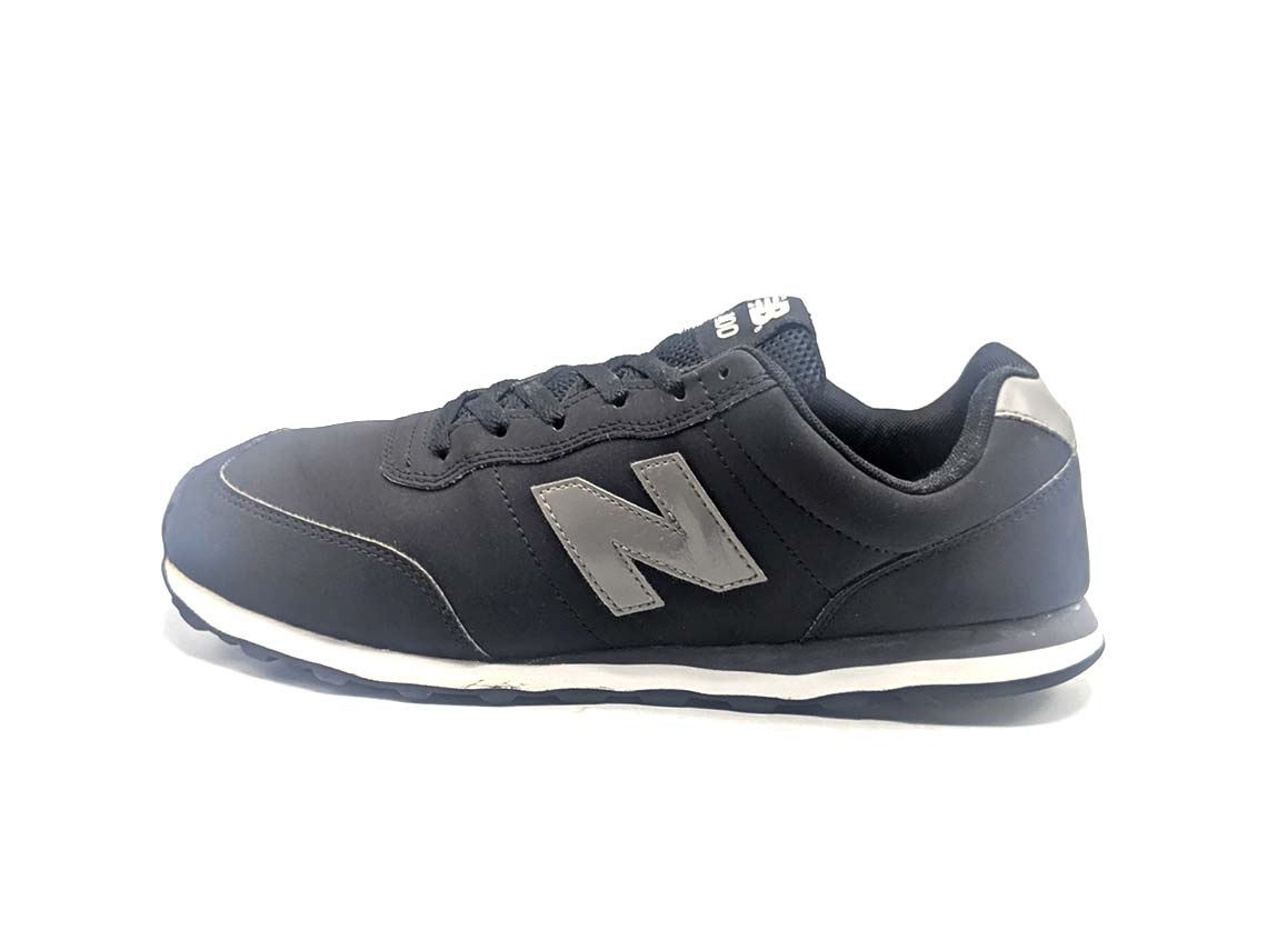 New Balance 400