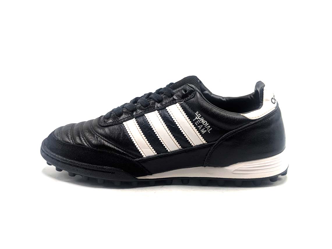 Adidas Mundial Team