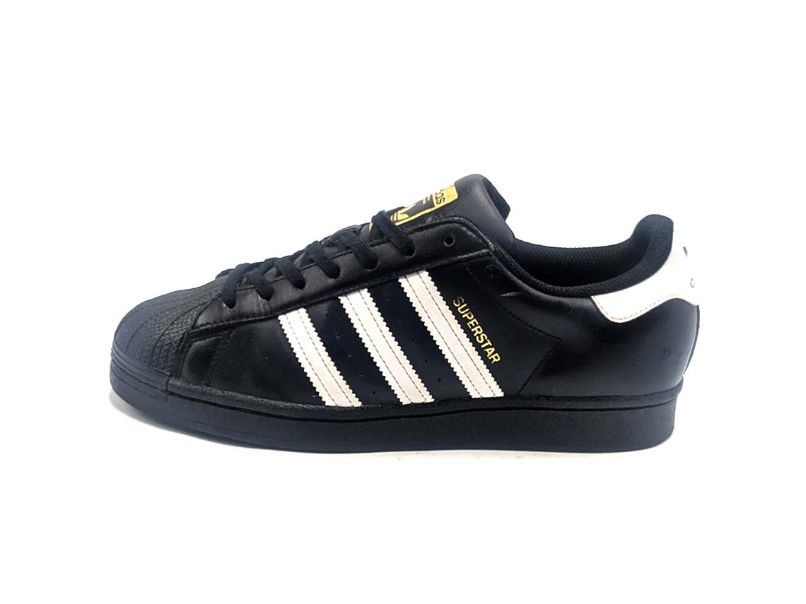 Adidas Superstar