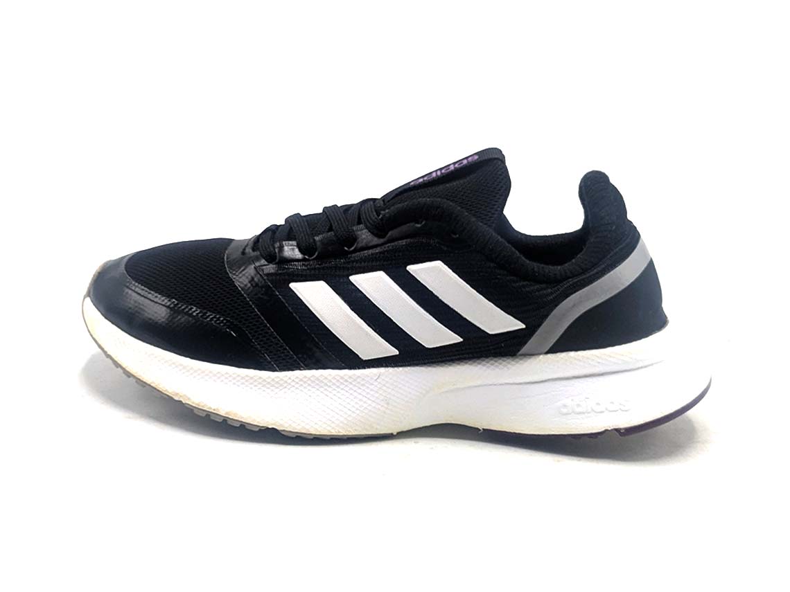 Adidas Nova Flow