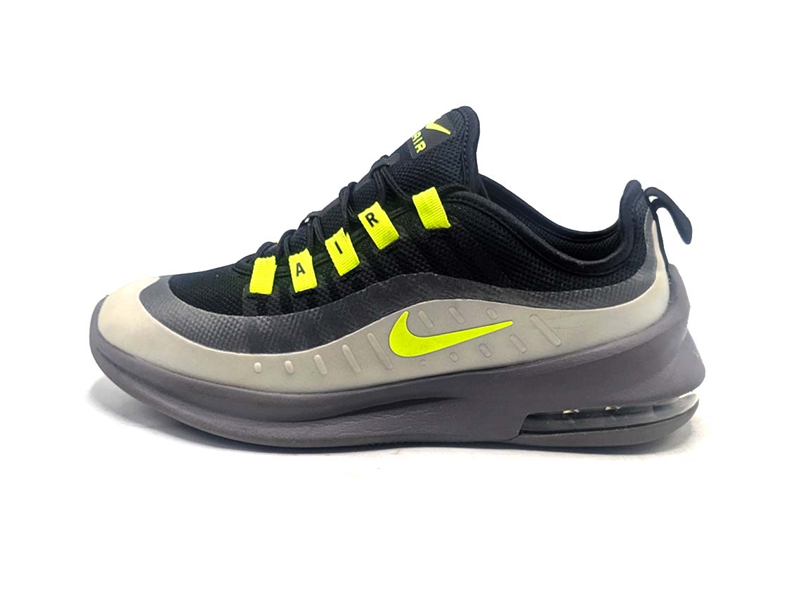 Nike Air Max Axis