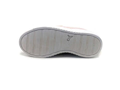 Puma Jada