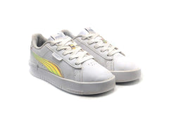Puma Jada