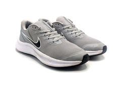 Nike Star Runner 3