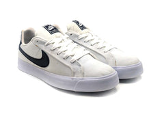 Nike Court Royale