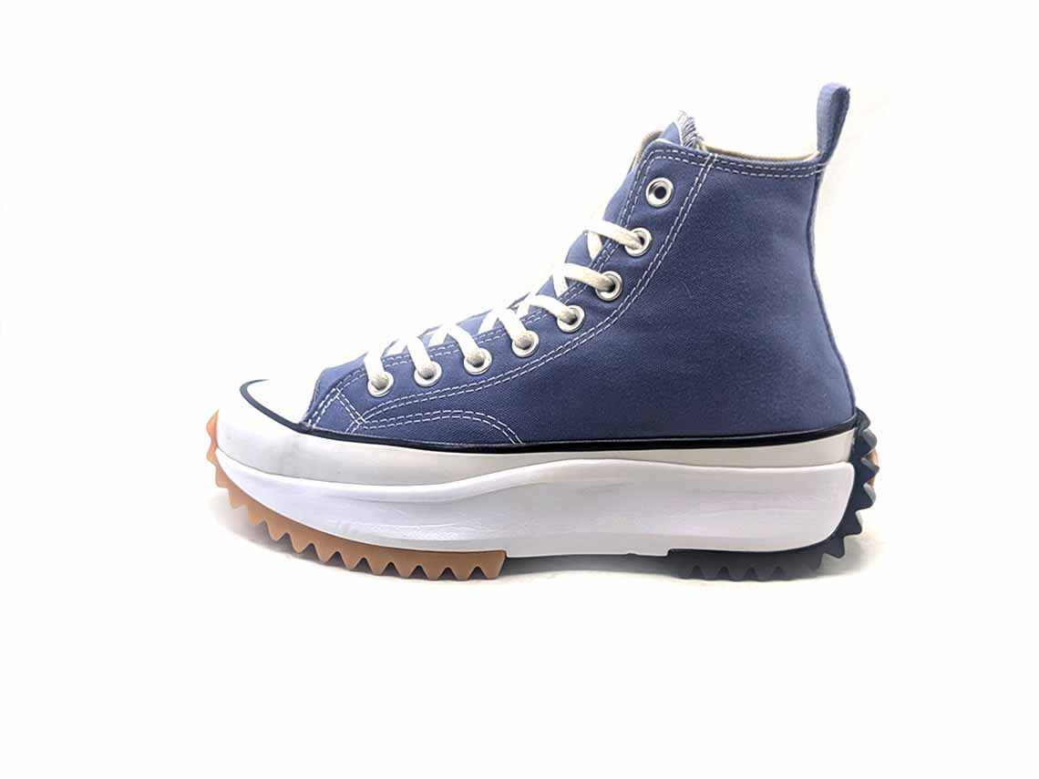 Converse Run Star Hike