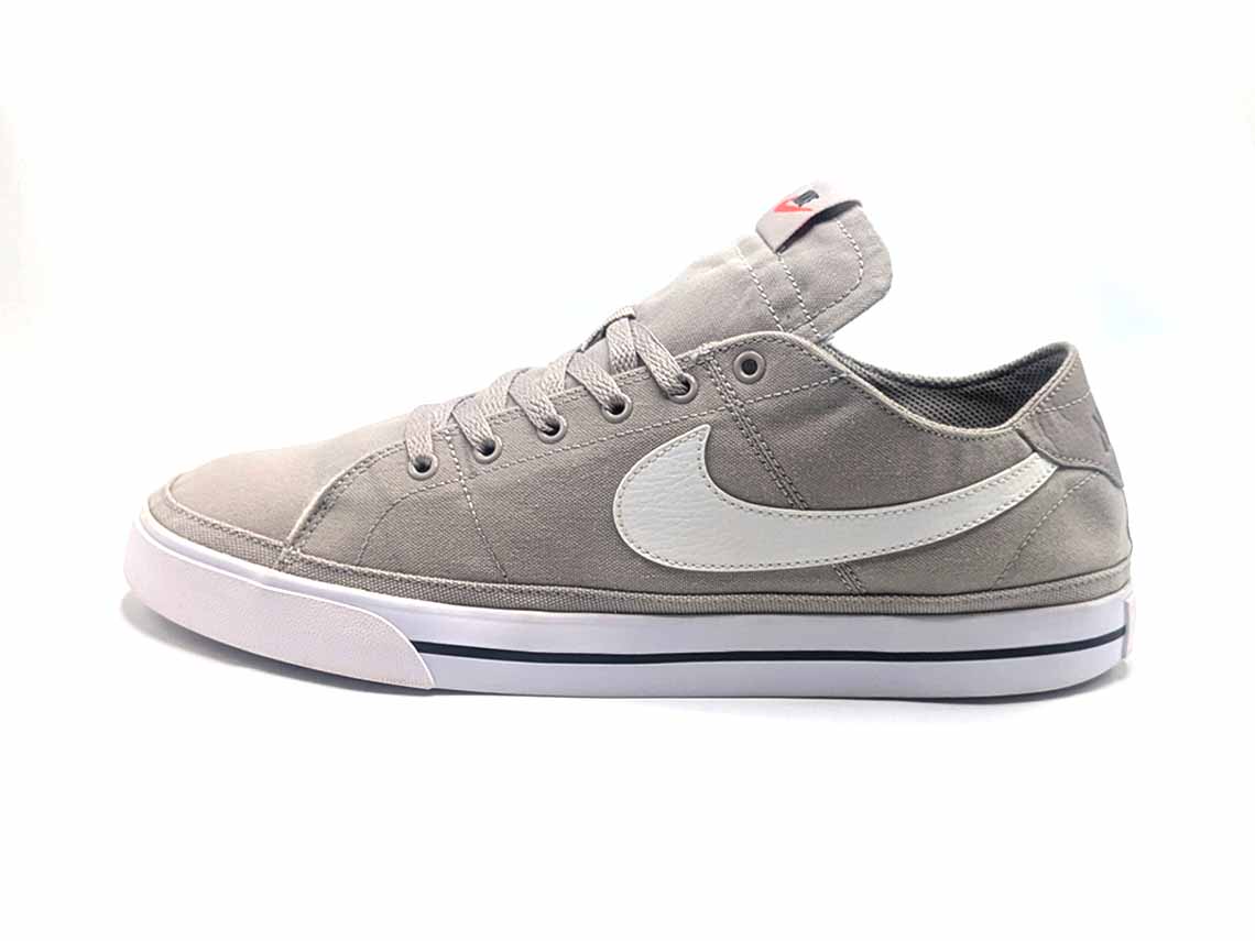 Nike Court Legacy