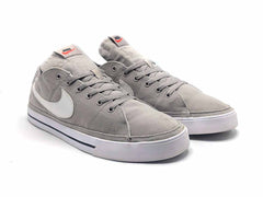 Nike Court Legacy