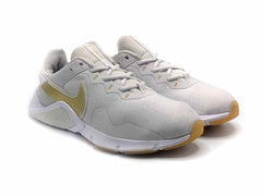 Nike Legend Essential 2
