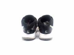 Nike Team Hustle D 9