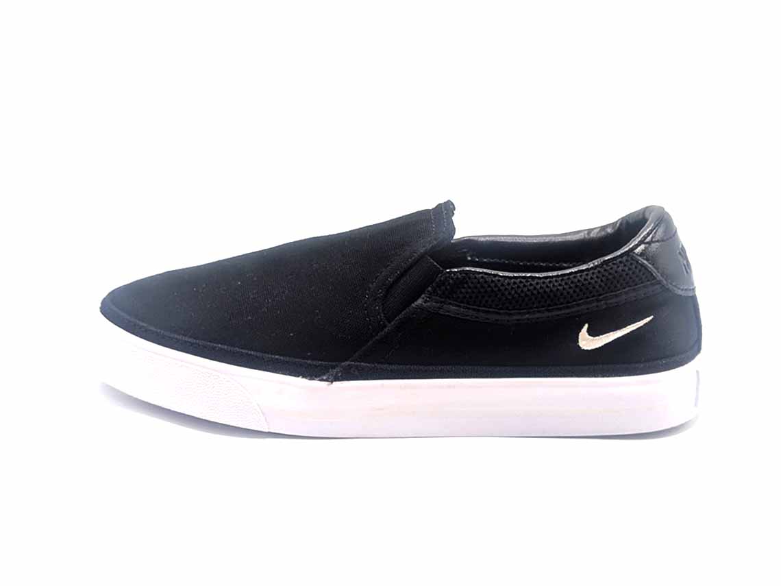 Nike Court Legacy Slip On
