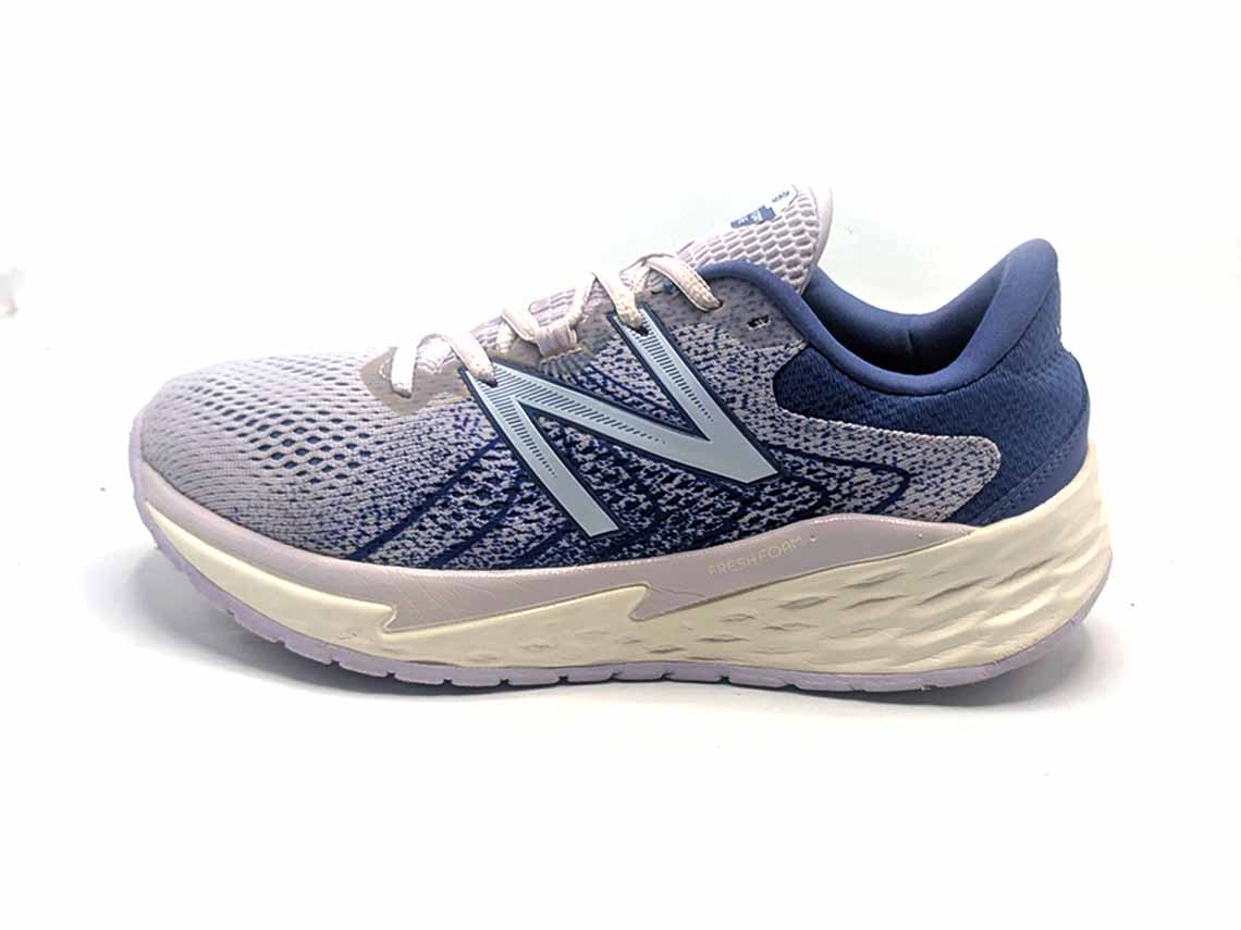 New Balance Fresh Foam Evare