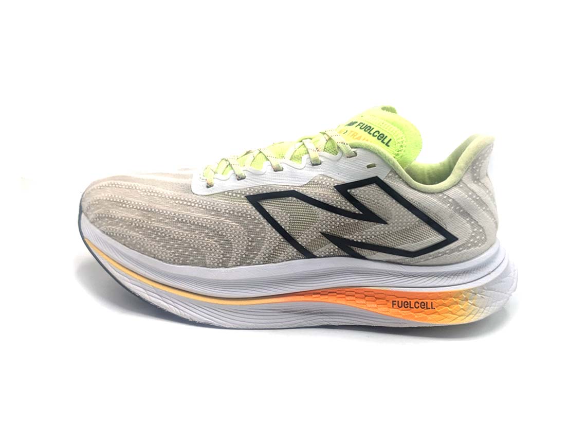 New Balance FuelCell SuperComp v2