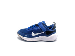 Nike Revolution 7