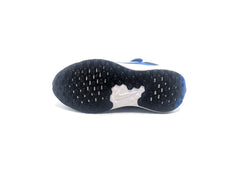 Nike Revolution 7