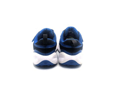 Nike Revolution 7