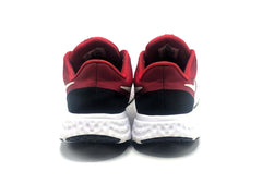 Nike Revolution 5