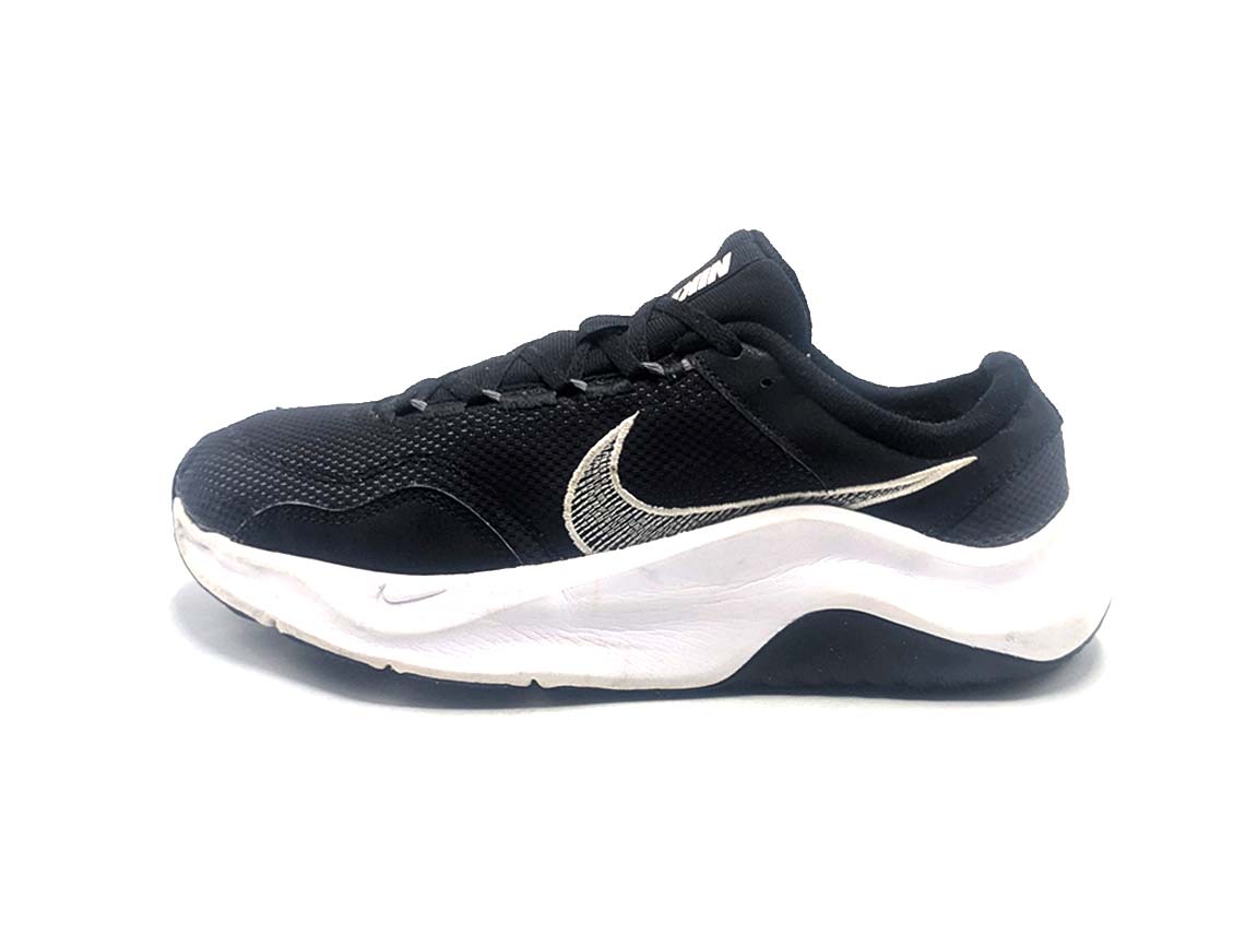 Nike Legend Essential 3