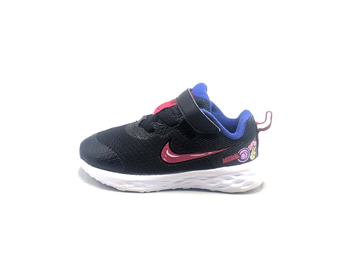 Nike Revolution 6