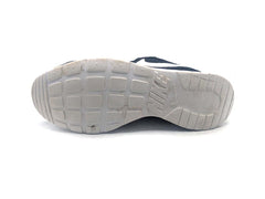 Nike Tanjun