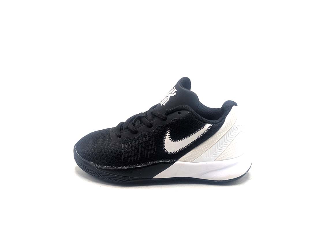 Nike Kyrie Flytrap
