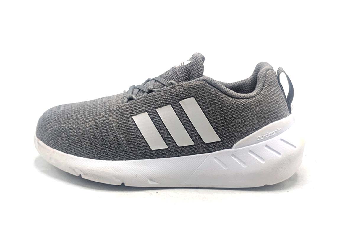 Adidas Swift Run