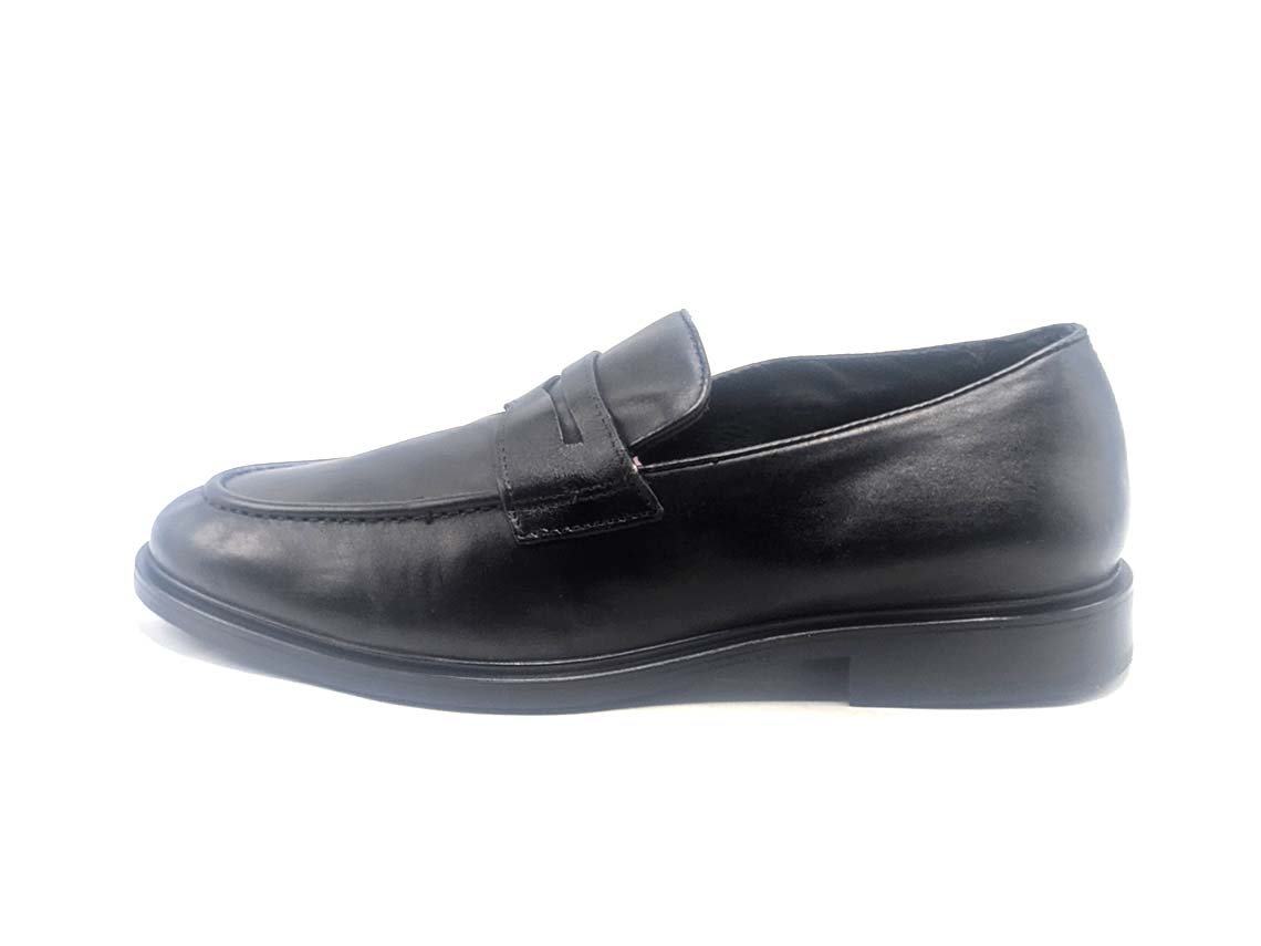 Zara - Leather