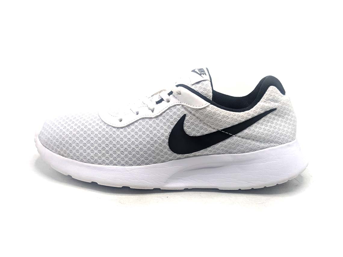 Nike Tanjun