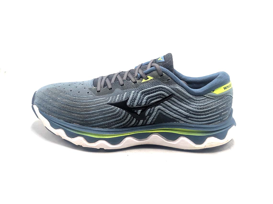 Mizuno Wave Horizon 6