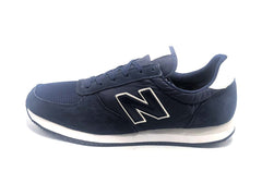 New Balance 220